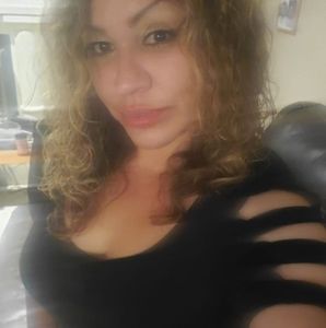 Meet your Posher, Loretta n cisco